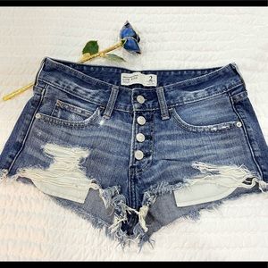Jean shorts sz 2 26